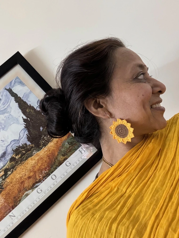 woman in yellow 