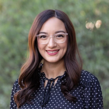 Ruth Montes De Oca Headshot